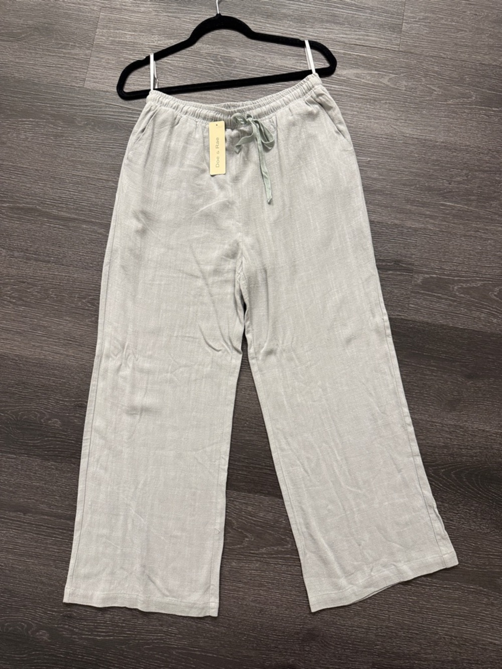 Doe & Rae Light Sage Wide-Leg Pull-On Pants
